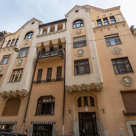 Art Nouveau Apartment Budapest Ngoại thất bức ảnh