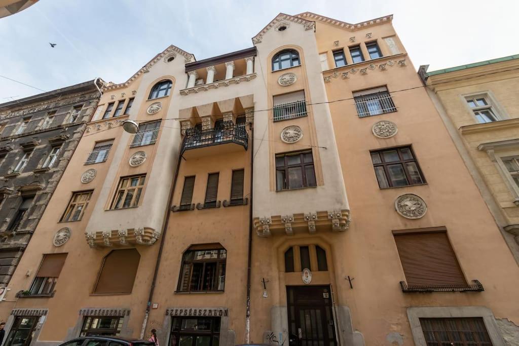 Art Nouveau Apartment Budapest Ngoại thất bức ảnh
