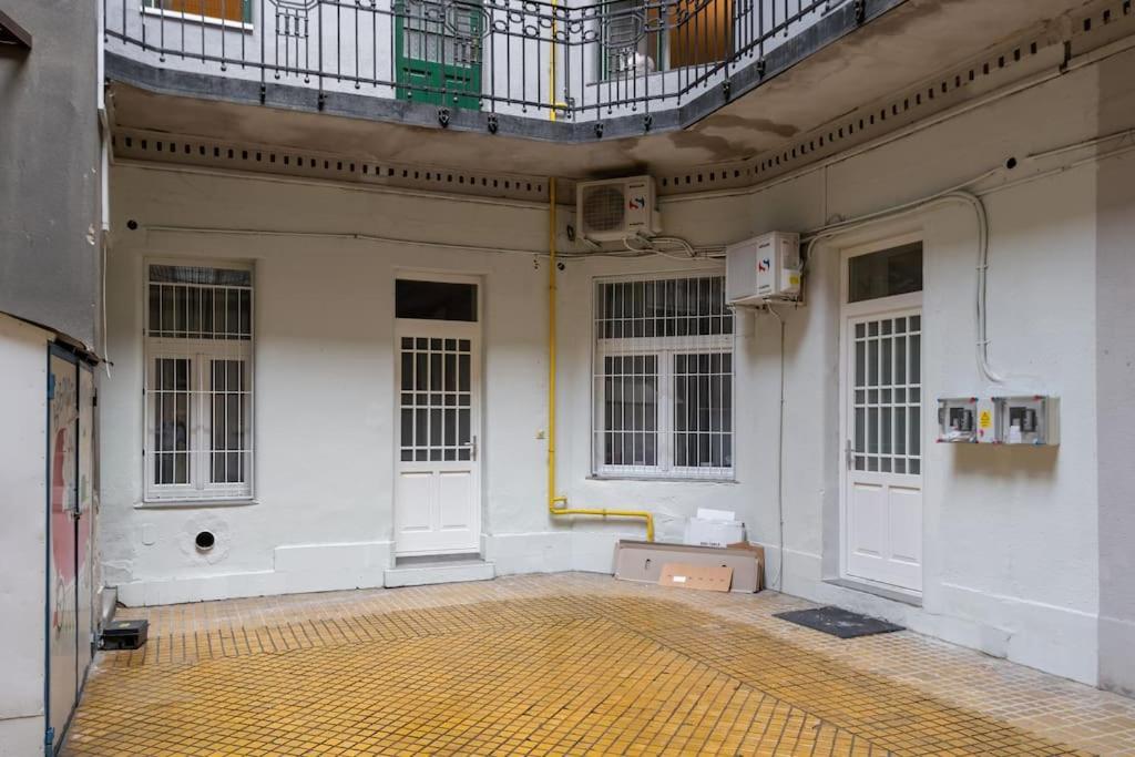 Art Nouveau Apartment Budapest Ngoại thất bức ảnh